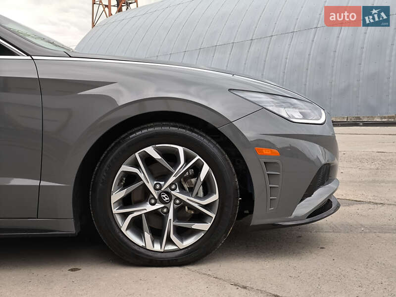 Седан Hyundai Sonata 2022 в Львове