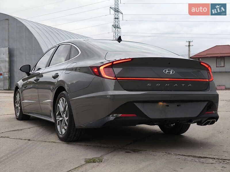 Седан Hyundai Sonata 2022 в Львове