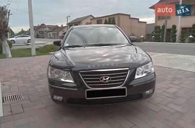 Седан Hyundai Sonata 2009 в Мукачево