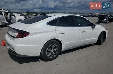 Седан Hyundai Sonata 2021 в 