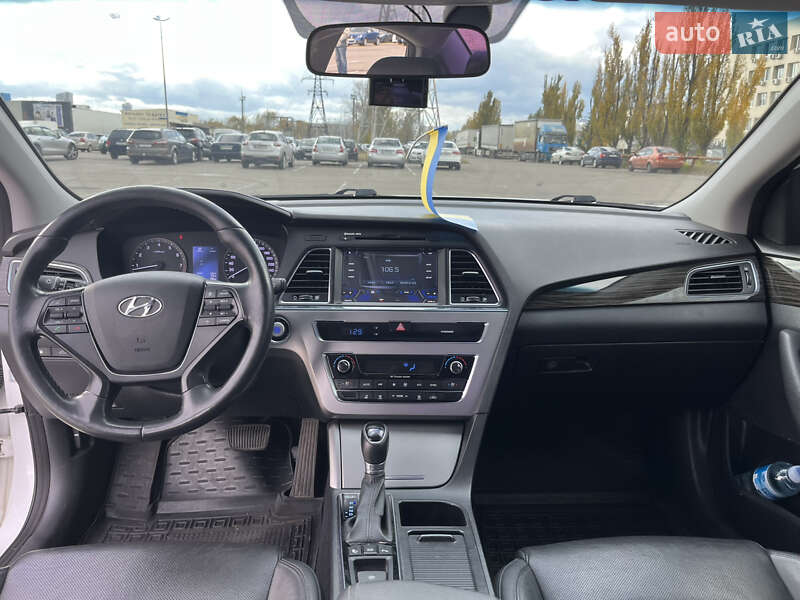 Седан Hyundai Sonata 2014 в Киеве фото 9 Седан Hyundai Sonata 2014 в Киеве