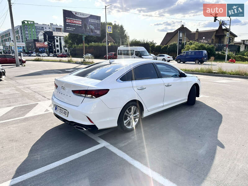 Седан Hyundai Sonata 2017 в Киеве