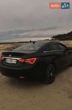 Седан Hyundai Sonata 2010 в Вараше Седан Hyundai Sonata 2010 в Вараше