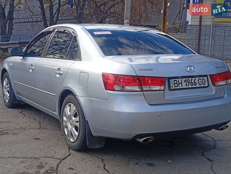 Седан Hyundai Sonata 2007 в Первомайске фото 10 Седан Hyundai Sonata 2007 в Первомайске