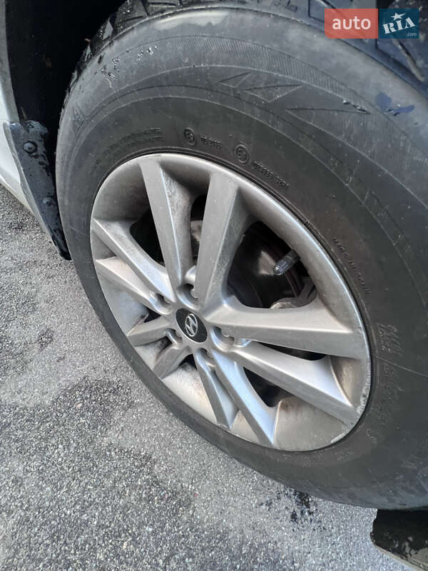 Седан Hyundai Sonata 2015 в Киеве фото 16 Седан Hyundai Sonata 2015 в Киеве
