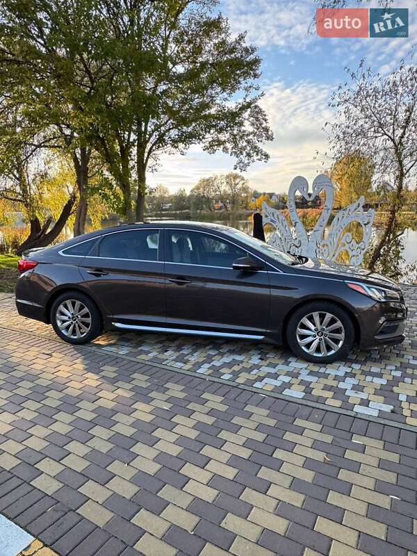 Седан Hyundai Sonata 2016 в Гостомеле