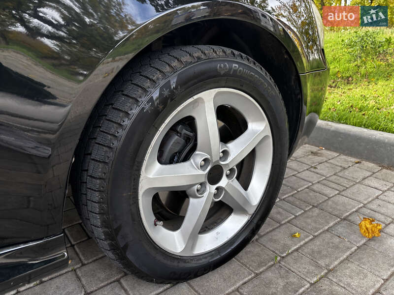 Седан Hyundai Sonata 2007 в Фонтанке