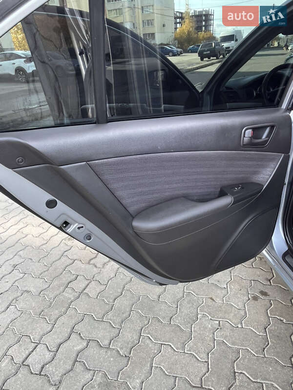 Седан Hyundai Sonata 2008 в Полтаве