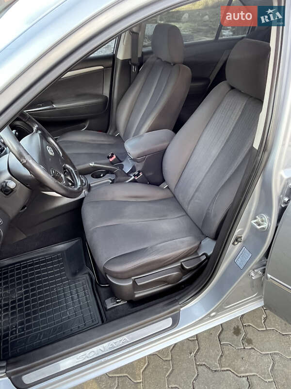 Седан Hyundai Sonata 2008 в Полтаве