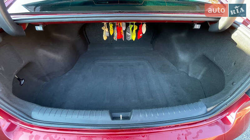 Седан Hyundai Sonata 2015 в Киеве фото 10 Седан Hyundai Sonata 2015 в Киеве