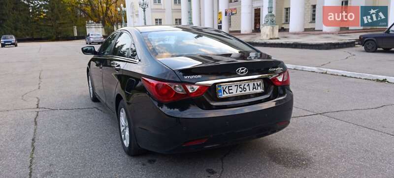 Седан Hyundai Sonata 2011 в Жовтих Водах фото 2 Седан Hyundai Sonata 2011 в Жовтих Водах