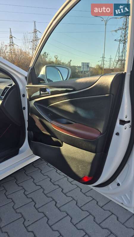 Седан Hyundai Sonata 2011 в Черновцах