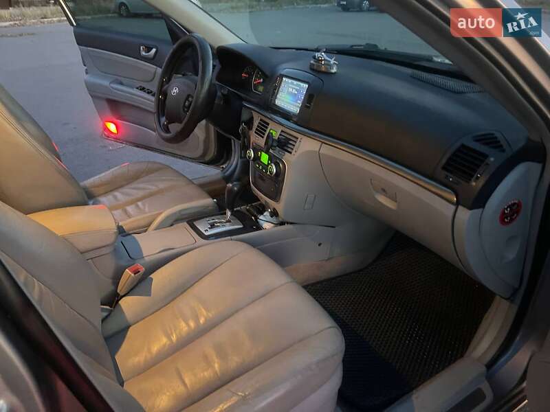 Седан Hyundai Sonata 2006 в Львове
