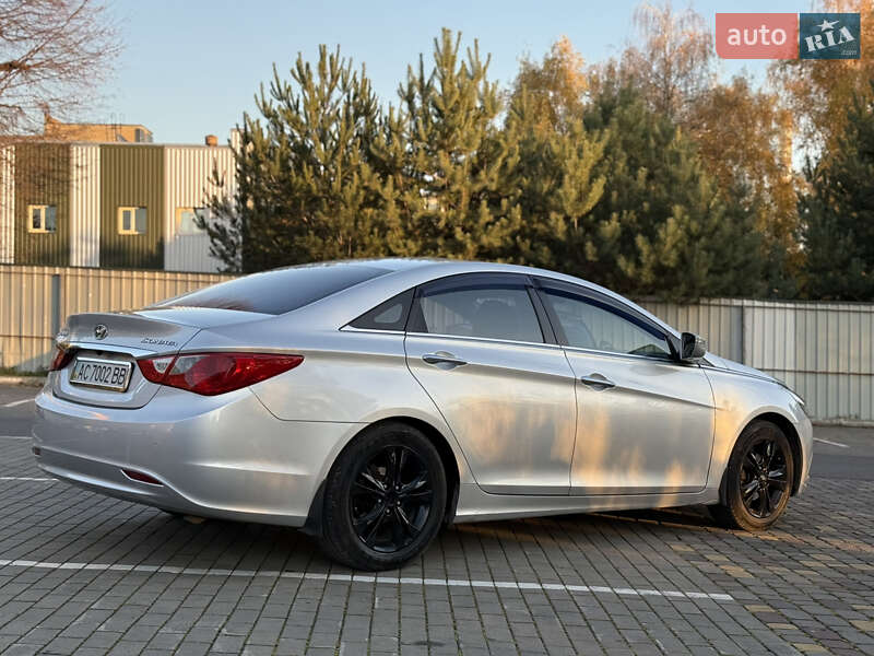 Седан Hyundai Sonata 2010 в Луцке
