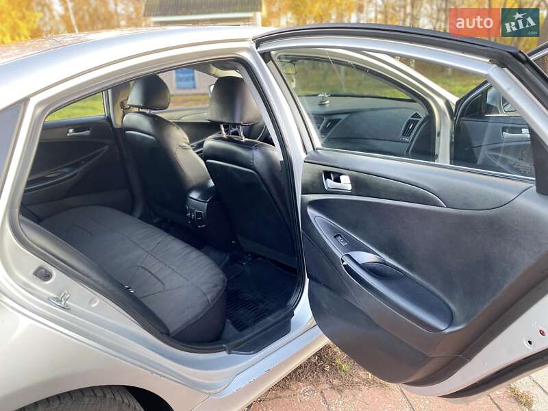 Седан Hyundai Sonata 2013 в Джулинке фото 4 Седан Hyundai Sonata 2013 в Джулинке