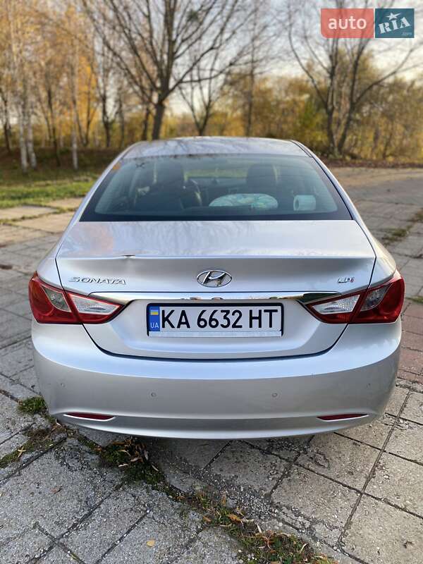 Седан Hyundai Sonata 2013 в Джулинке фото 6 Седан Hyundai Sonata 2013 в Джулинке