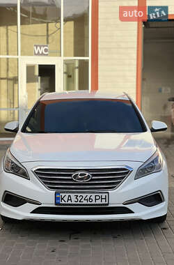 Седан Hyundai Sonata 2015 в Сумах