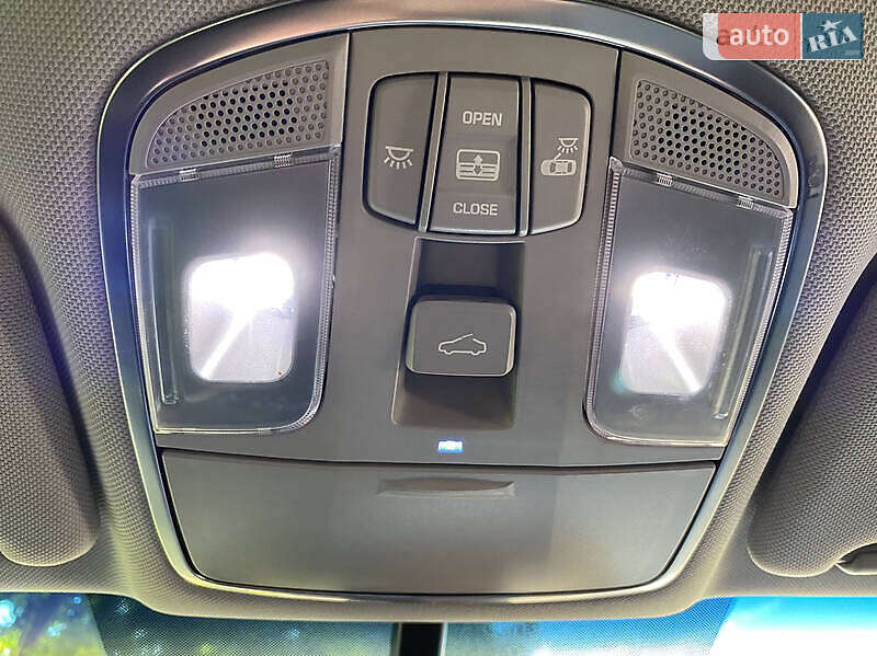 Седан Hyundai Sonata 2015 в Киеве фото 20 Седан Hyundai Sonata 2015 в Киеве