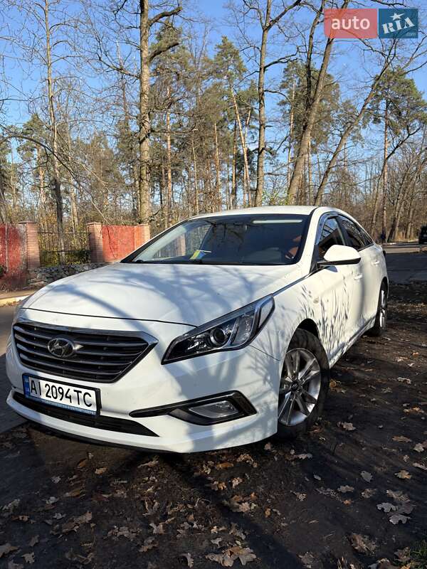 Седан Hyundai Sonata 2015 в Киеве