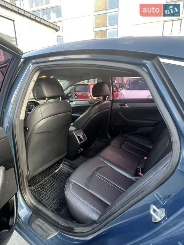 Седан Hyundai Sonata 2015 в Киеве фото 7 Седан Hyundai Sonata 2015 в Киеве