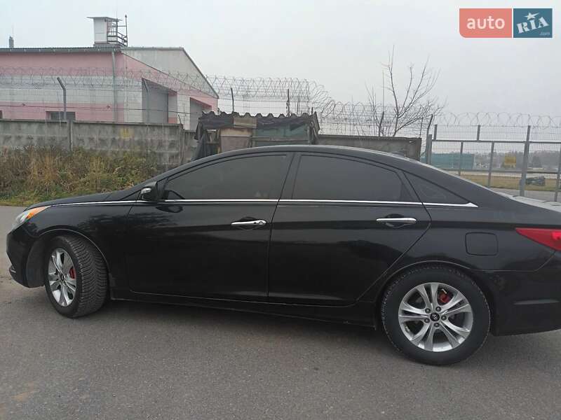 Седан Hyundai Sonata 2011 в Львове
