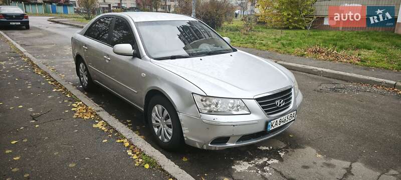 Седан Hyundai Sonata 2009 в Киеве
