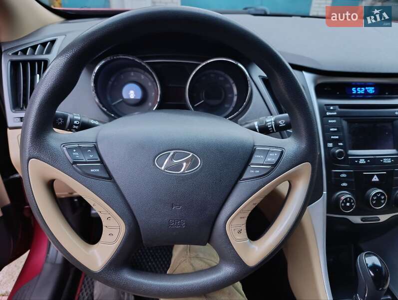 Седан Hyundai Sonata 2014 в Киеве