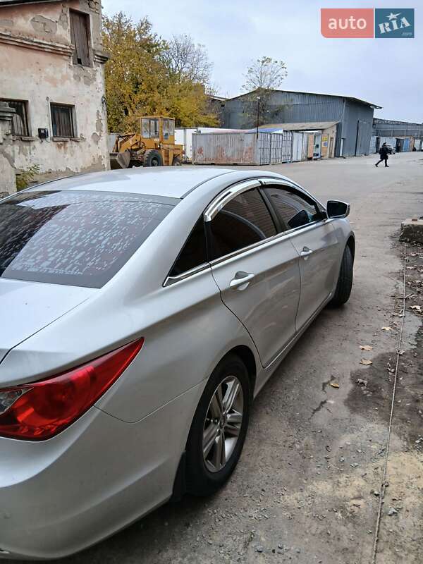 Седан Hyundai Sonata 2014 в Одессе