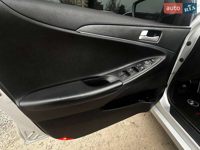 Седан Hyundai Sonata 2013 в Харькове