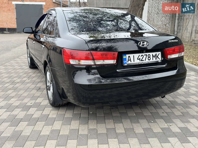 Седан Hyundai Sonata 2005 в Лубнах
