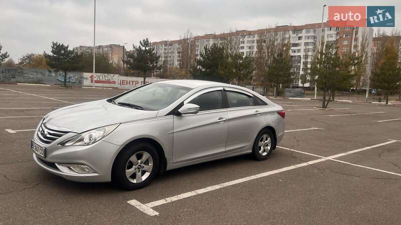 Седан Hyundai Sonata 2014 в Николаеве фото 13 Седан Hyundai Sonata 2014 в Николаеве