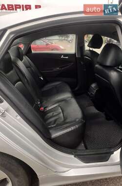 Седан Hyundai Sonata 2014 в Миколаєві