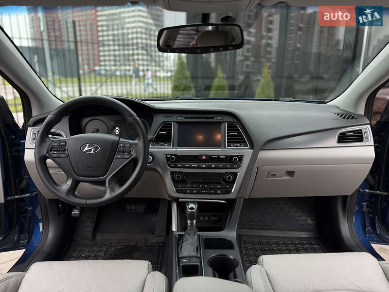 Седан Hyundai Sonata 2014 в Киеве фото 23 Седан Hyundai Sonata 2014 в Киеве