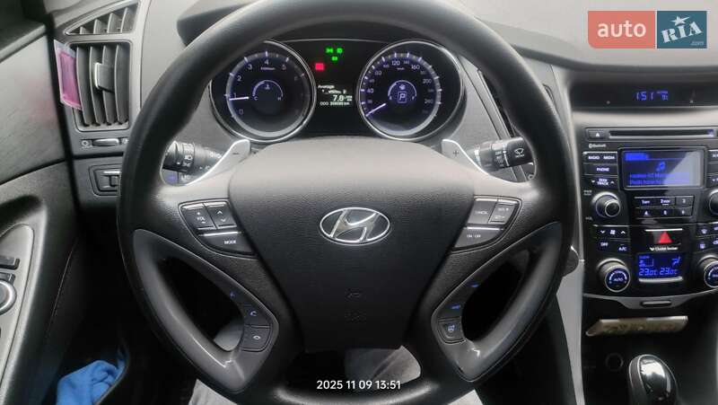 Седан Hyundai Sonata 2013 в Нетешине фото 12 Седан Hyundai Sonata 2013 в Нетешине