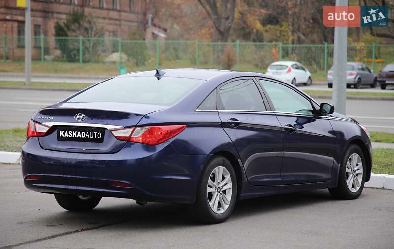 Седан Hyundai Sonata 2013 в Харкові