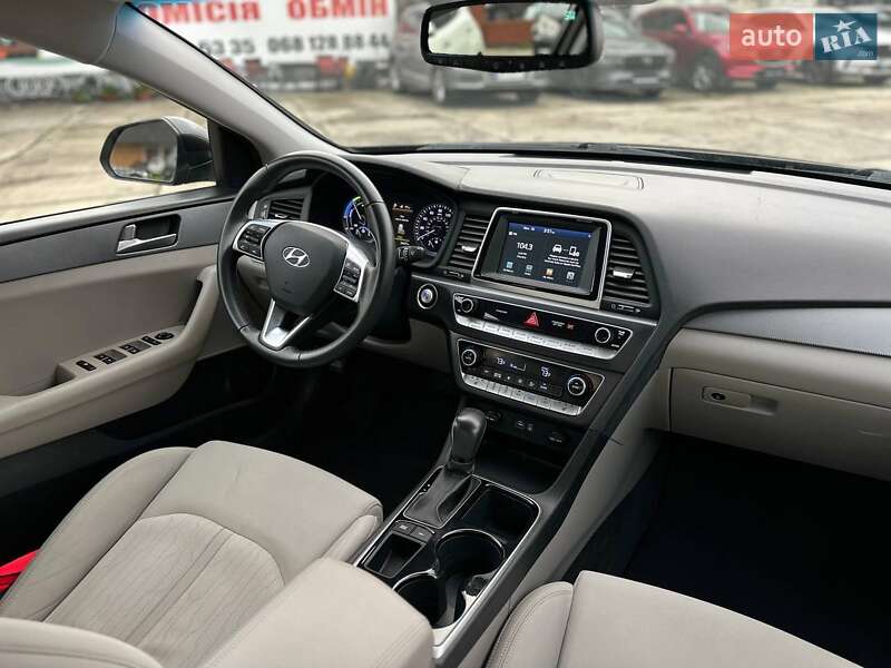 Седан Hyundai Sonata 2019 в Одесі