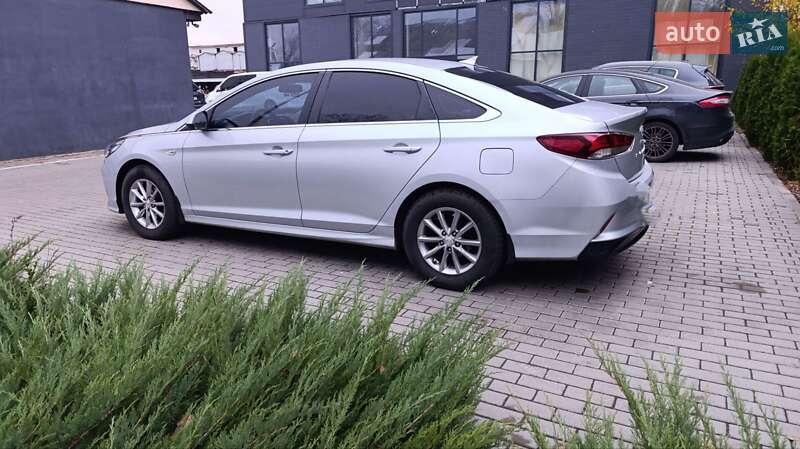 Седан Hyundai Sonata 2017 в Киеве фото 2 Седан Hyundai Sonata 2017 в Киеве