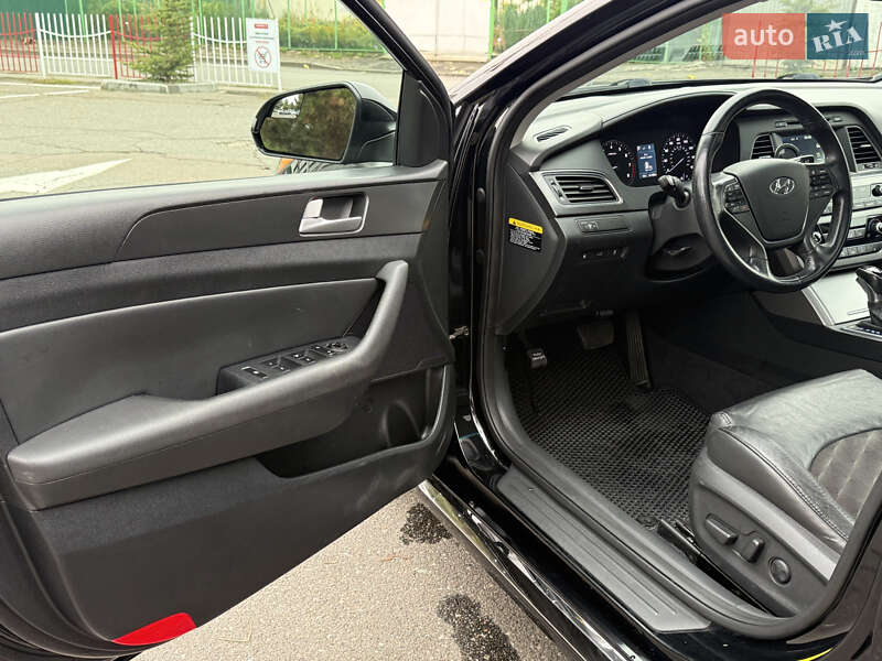 Седан Hyundai Sonata 2016 в Одессе
