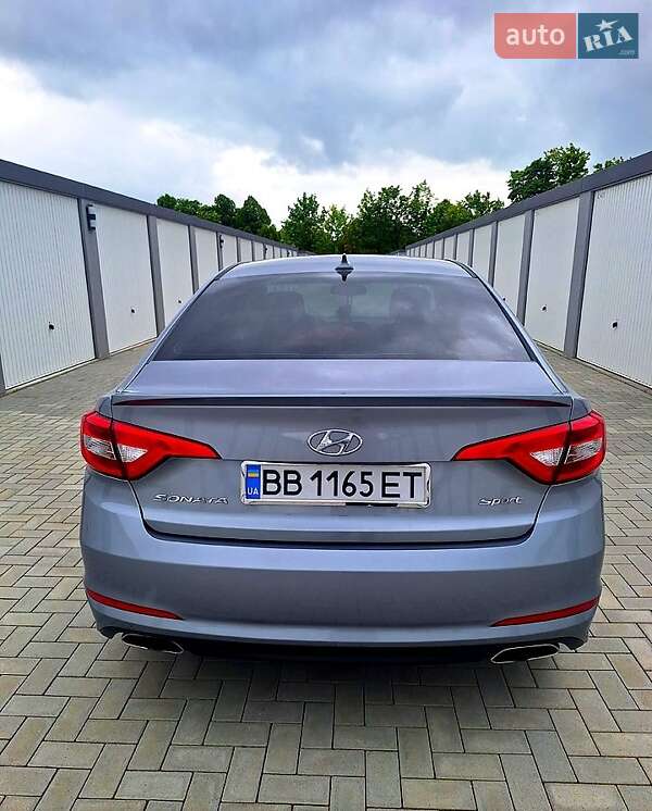 Седан Hyundai Sonata 2016 в Киеве