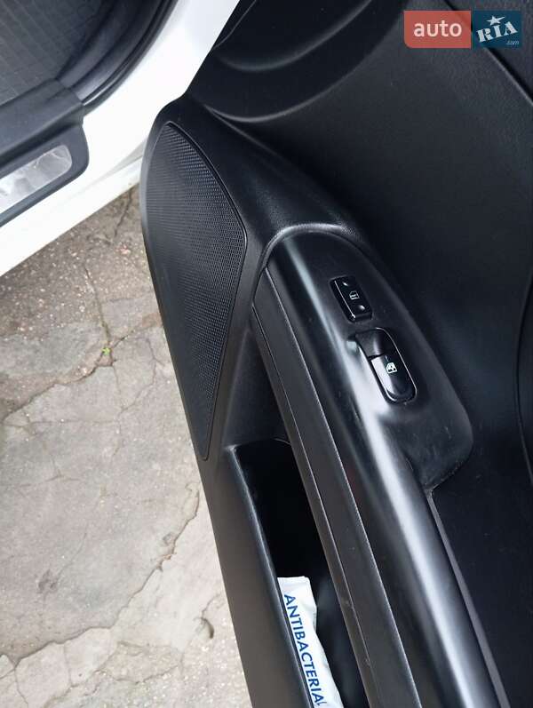 Седан Hyundai Sonata 2007 в Никополе