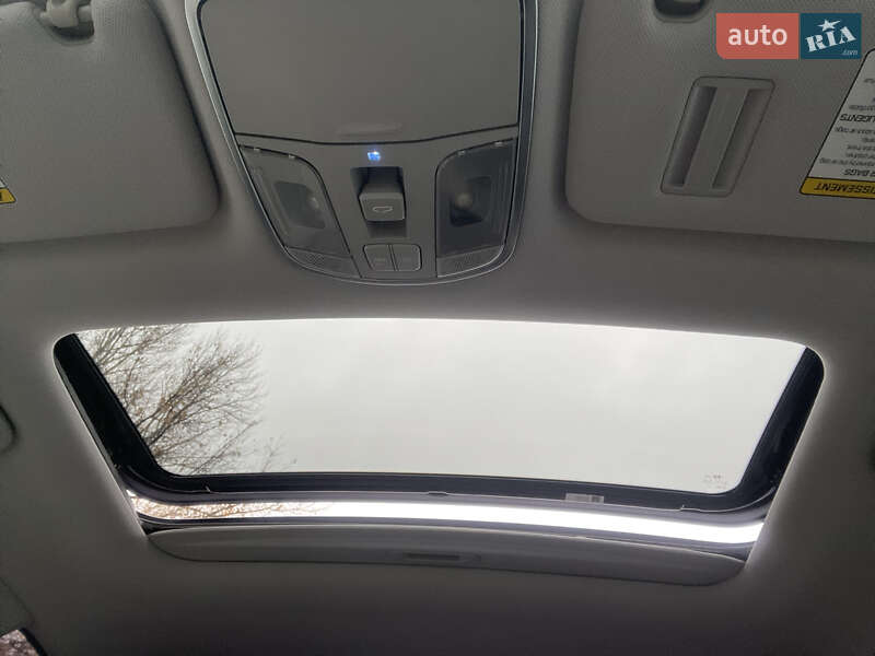 Седан Hyundai Sonata 2016 в Киеве фото 14 Седан Hyundai Sonata 2016 в Киеве