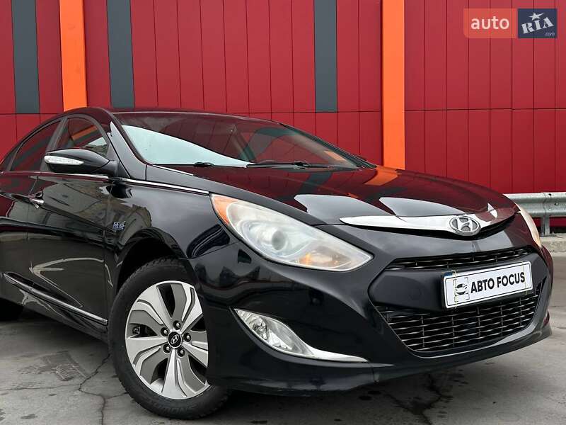 Седан Hyundai Sonata 2013 в Киеве