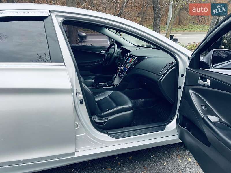 Седан Hyundai Sonata 2013 в Киеве