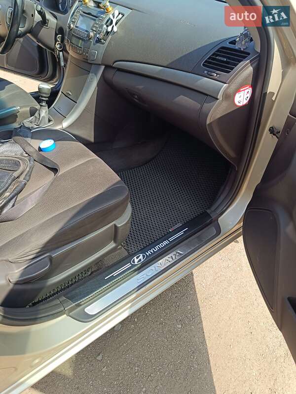 Седан Hyundai Sonata 2008 в Першотравенске фото 11 Седан Hyundai Sonata 2008 в Першотравенске