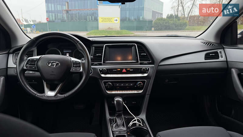 Седан Hyundai Sonata 2017 в Киеве фото 35 Седан Hyundai Sonata 2017 в Киеве