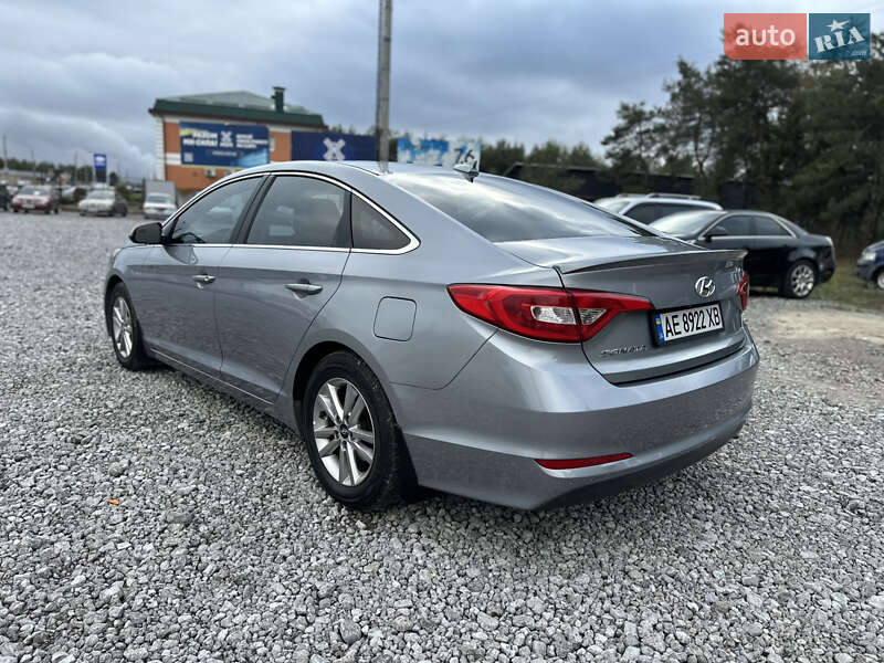 Седан Hyundai Sonata 2016 в Каменском фото 6 Седан Hyundai Sonata 2016 в Каменском