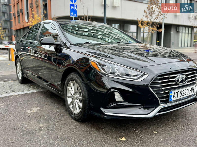 Седан Hyundai Sonata 2018 в Киеве