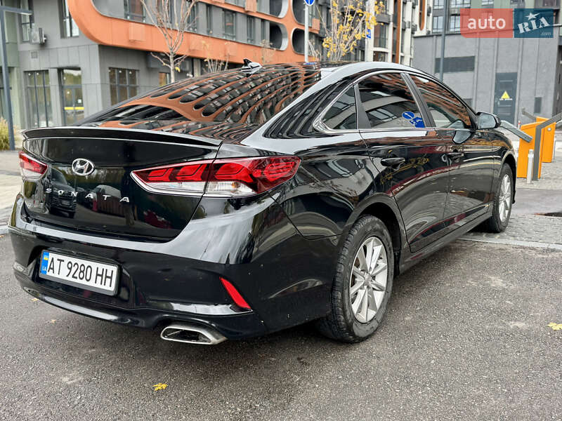Седан Hyundai Sonata 2018 в Киеве