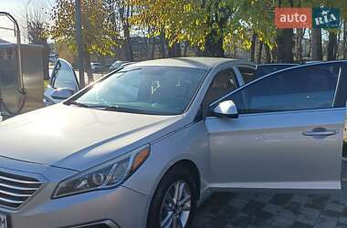 Седан Hyundai Sonata 2016 в Львове