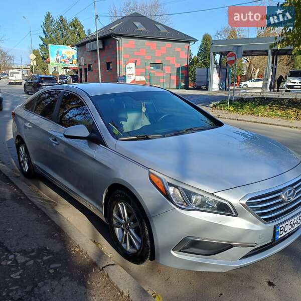 Седан Hyundai Sonata 2016 в Львове